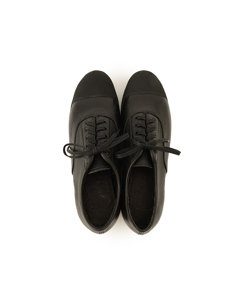 P.T.U. TRAINER W BLACK W6