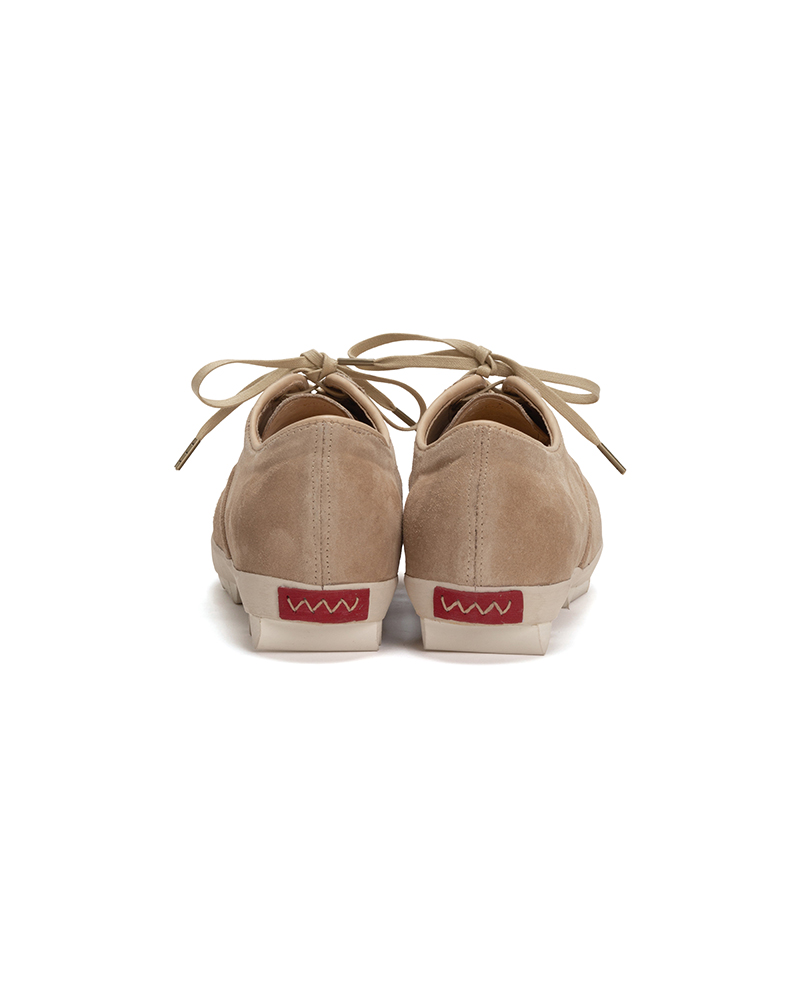 P.T.U. TRAINER-FOLK W SAND W6