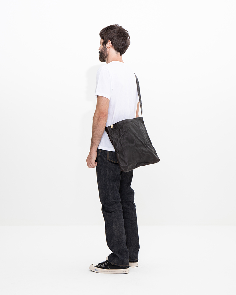 MODEL: 186cm