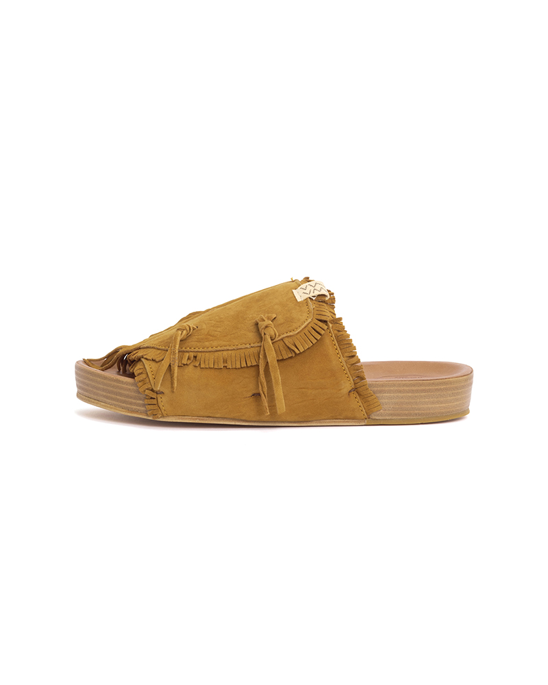 CHRISTO SHAMAN-FOLK CAMEL M