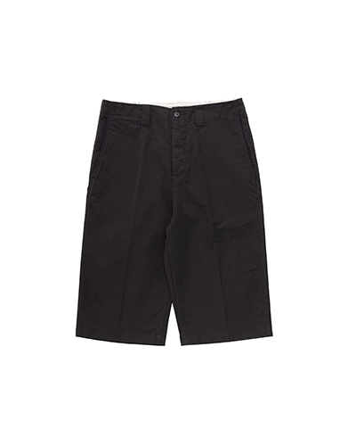 WIDE CHINO SHORTS