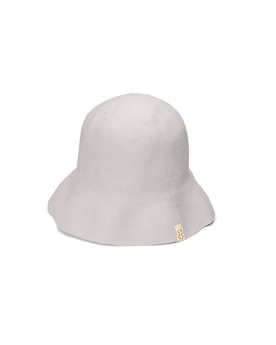 LAUREATE HAT