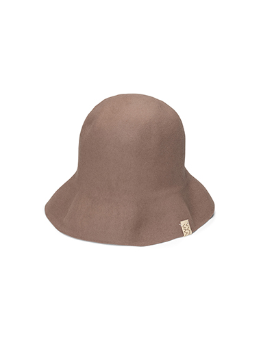 LAUREATE HAT