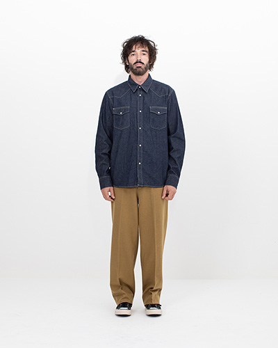SOCIAL SCULPTURE SHIRT MUD